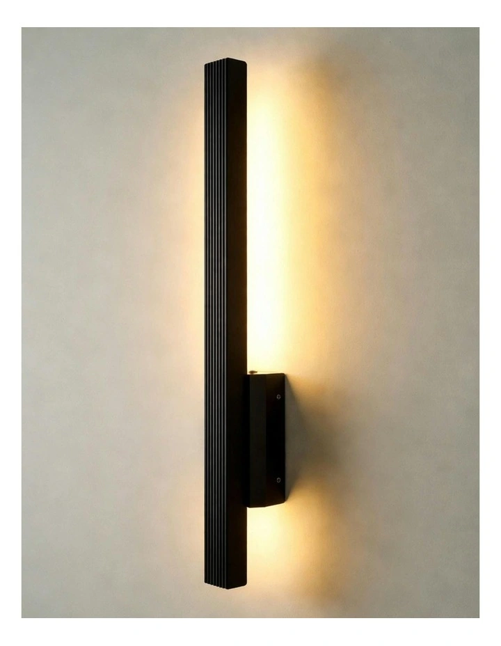 Brynn LED Outdoor Wall Light Black image 7