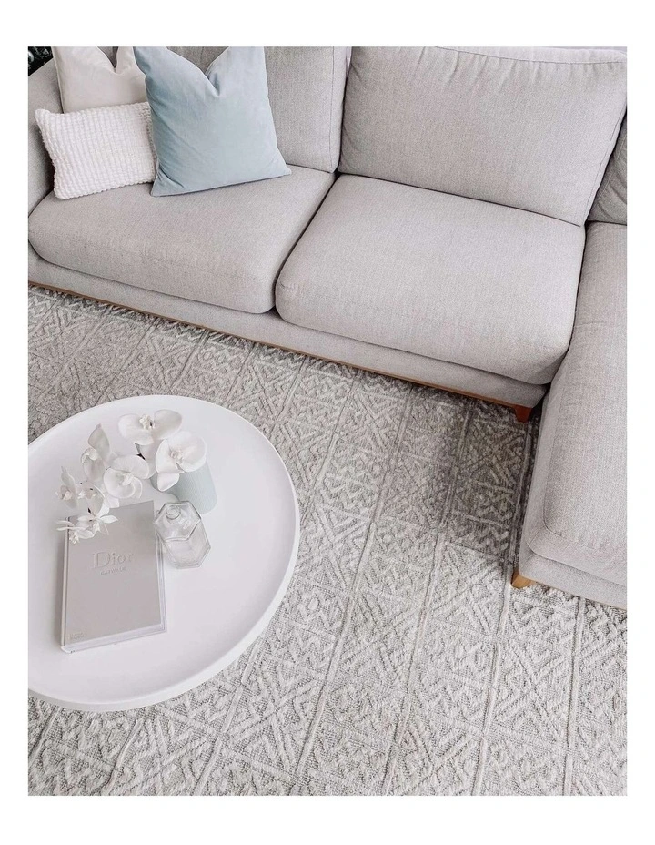 MISS AMARA MELIA GREY AND IVORY TRIBAL TEXTURED RUG image 5