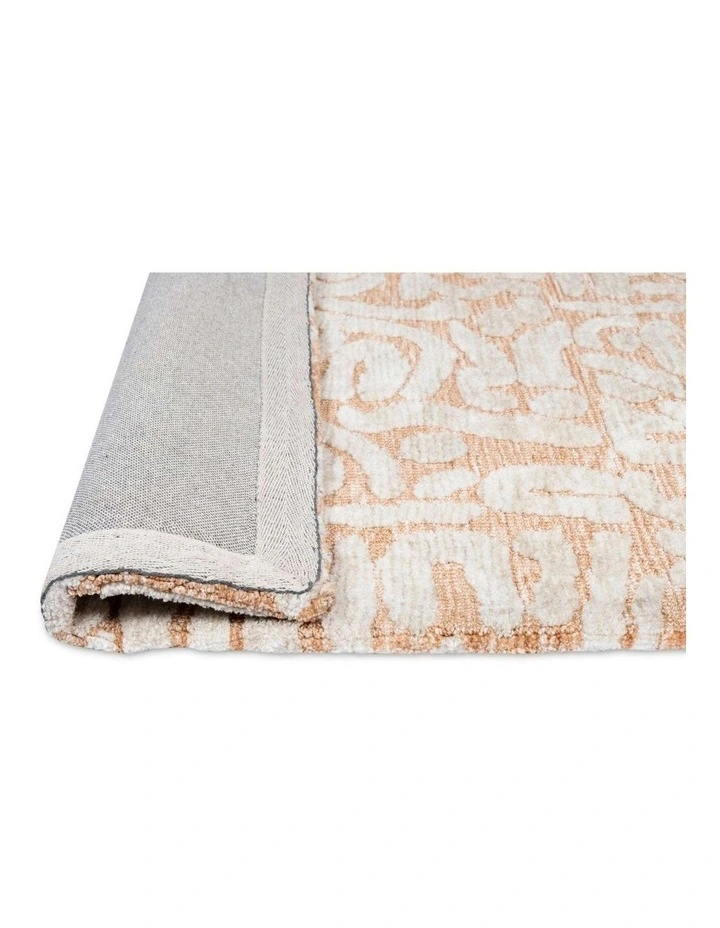 MISS AMARA MIRANDA PEACH AND CREAM TRANSITIONAL TRIBAL RUG image 3