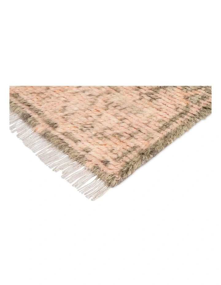MISS AMARA  MONIKA PEACH AND GREEN ABSTRACT DIAMOND WOOL RUNNER RUG image 2