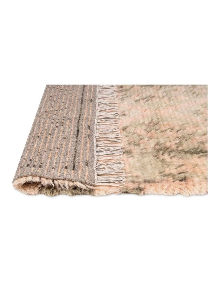 MISS AMARA  MONIKA PEACH AND GREEN ABSTRACT DIAMOND WOOL RUNNER RUG image 3