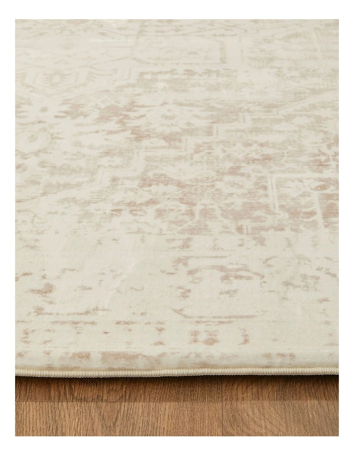 Cushy Asha Rug image 5
