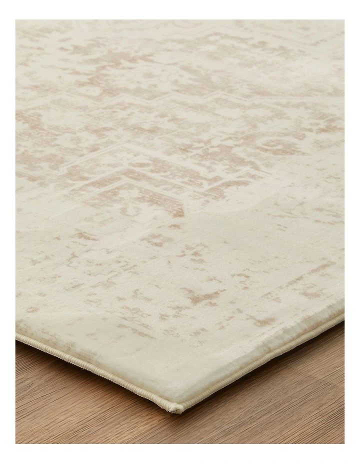 Cushy Asha Rug image 7