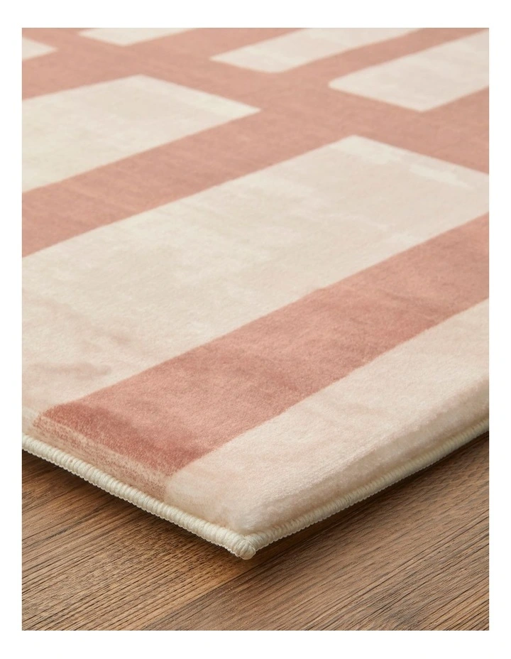 Cushy Wila Rug image 7