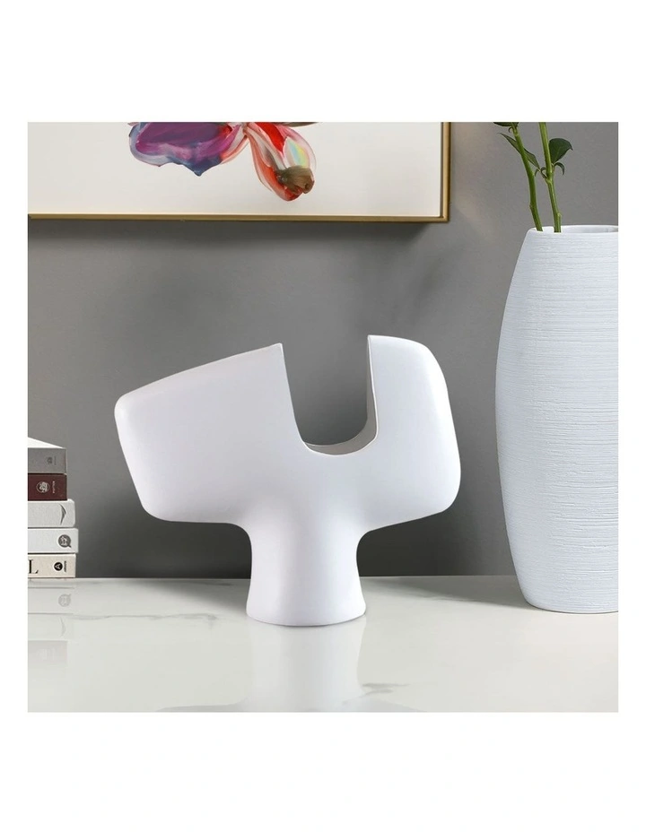 SOGA 35cm White Curved Sculptural Ceramic Vase image 4