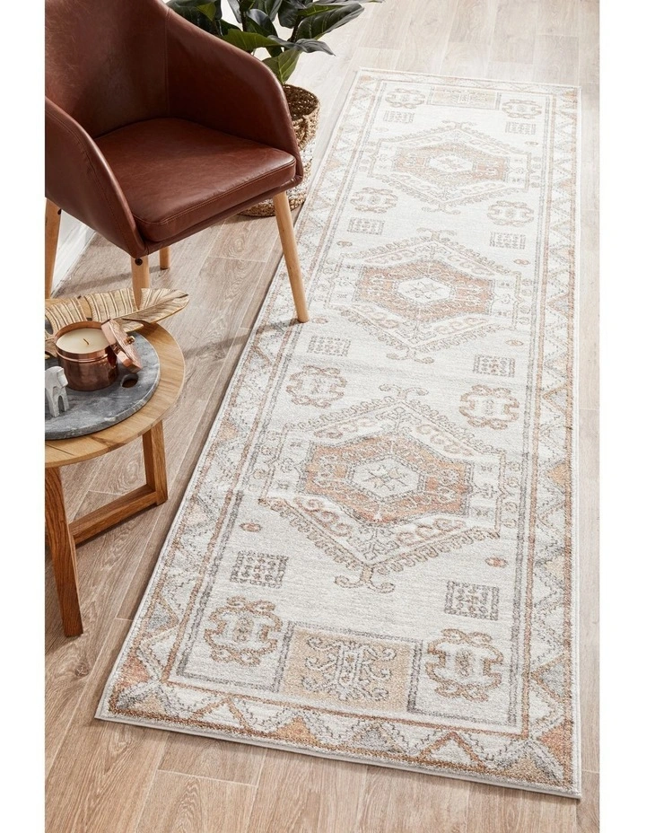 Mayfair Caitlen Runner Rug image 2