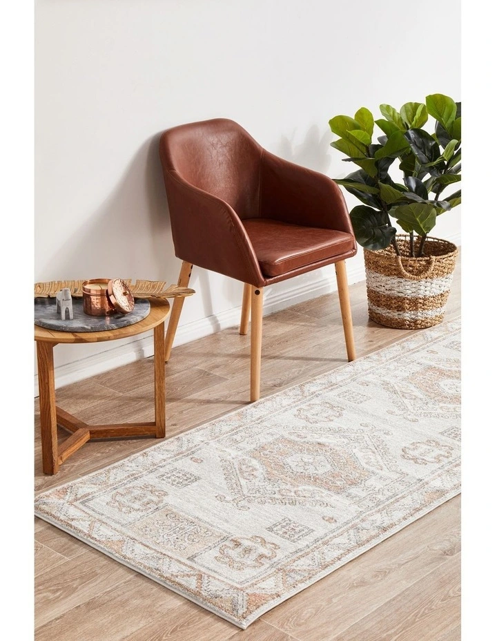 Mayfair Caitlen Runner Rug image 3