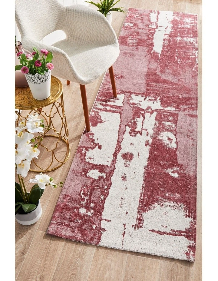 Magnolia 11 Runner Rug image 2