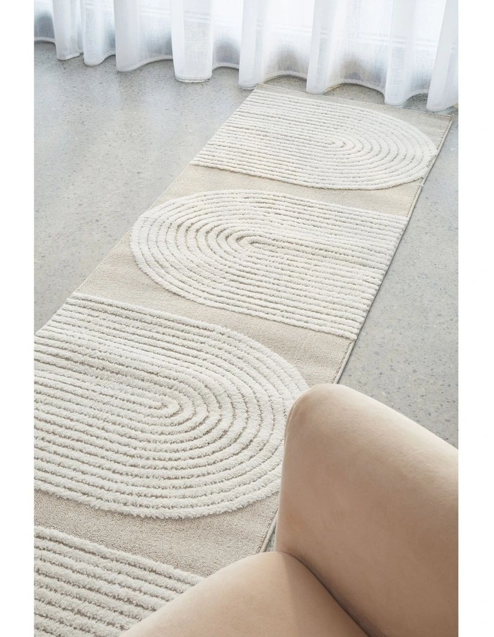 Lotus Abbey Runner Rug image 2