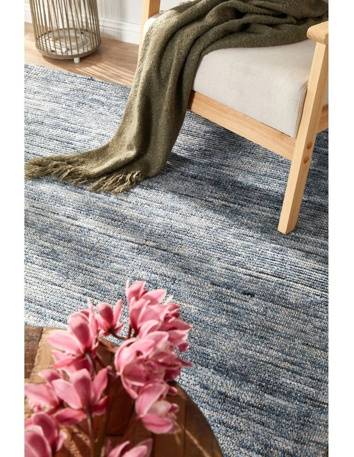 Allure Rug image 3