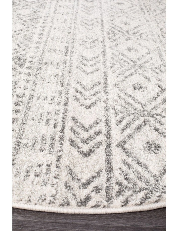 Oasis 456 Round Rug image 3