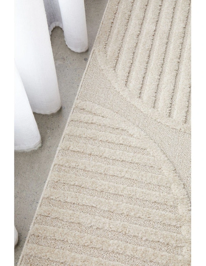Lotus Leo Runner Rug image 4