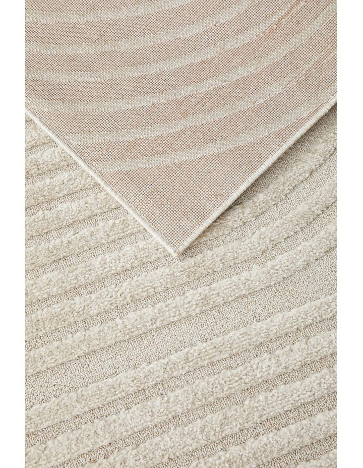 Lotus Leo Runner Rug image 5