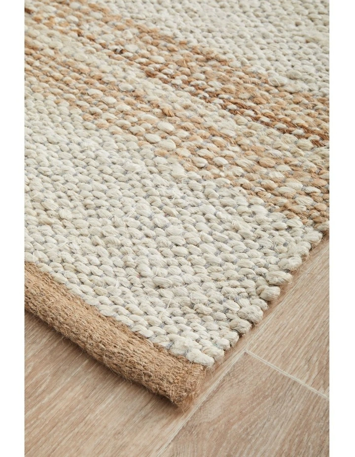 Noosa 555 Runner Rug image 5