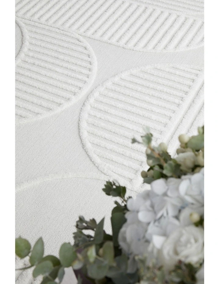 Lotus Leo Runner Rug image 3