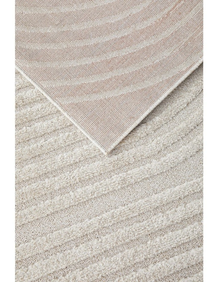 Lotus Carl Rug image 5