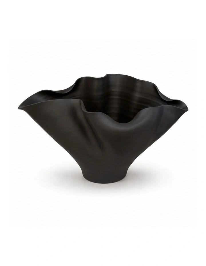 SURI Black Centrepiece 43cm image 1