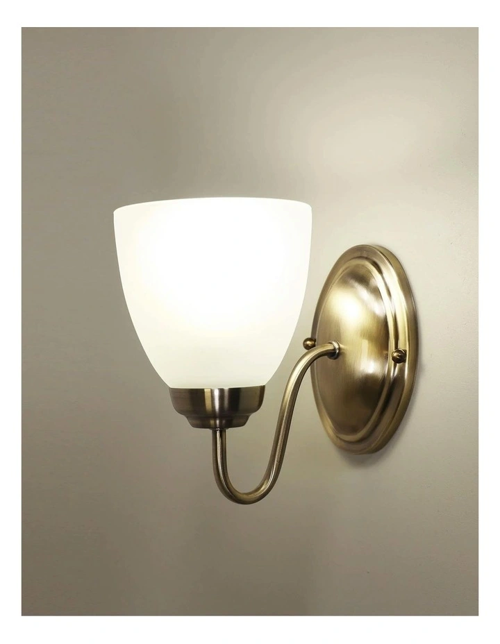 Rochester Traditional Glass Wall Light Antique Brass 1lt image 2