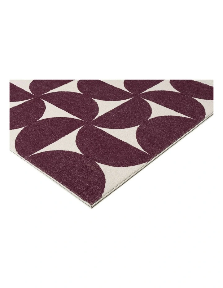 LOOPSIE  HIDCOTE BURGUNDY AND IVORY GEOMETRIC WASHABLE RUG image 2