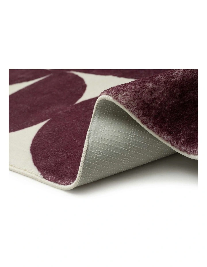 LOOPSIE  HIDCOTE BURGUNDY AND IVORY GEOMETRIC WASHABLE RUG image 3