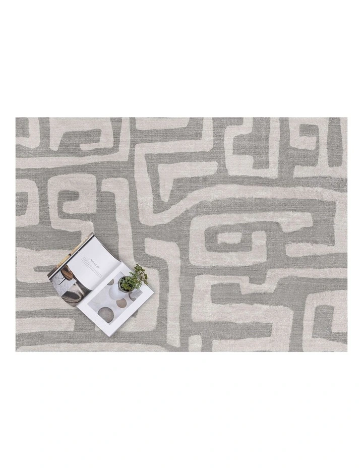 LOOPSIE  ALBERC GREY AND BEIGE AZTEC WASHABLE RUG image 5