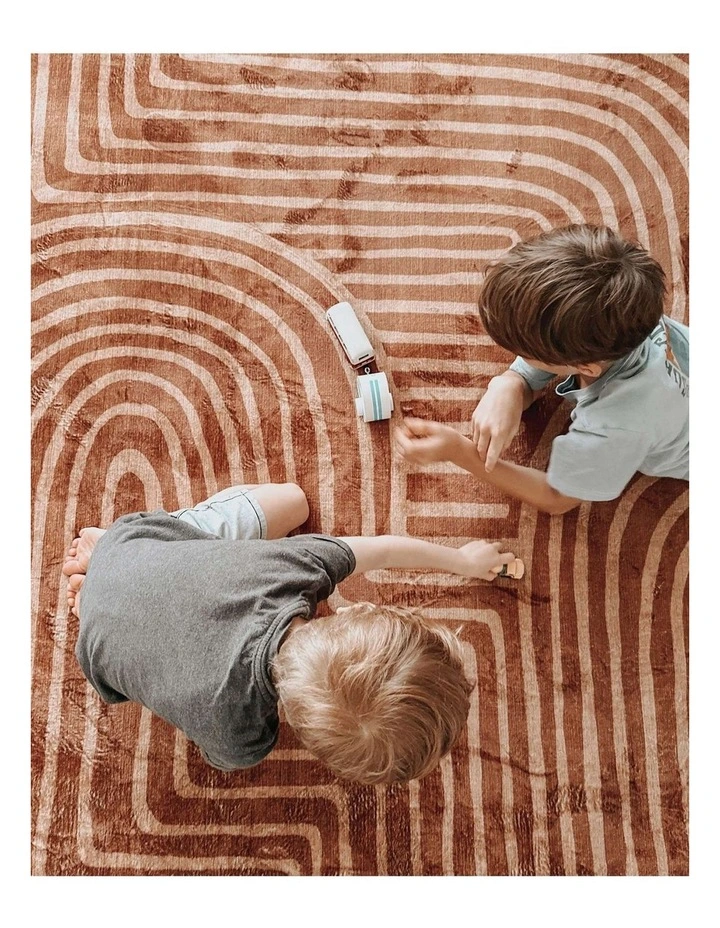 MISS AMARA  LETA BROWN ABSTRACT ROLLIE POLLIE ROUND PLAYMAT image 5