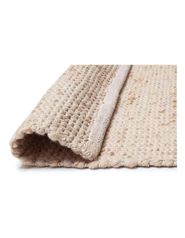 MISS AMARA INDYA MARBLED CREAM AND BEIGE CHUNKY WOOL RUG image 3