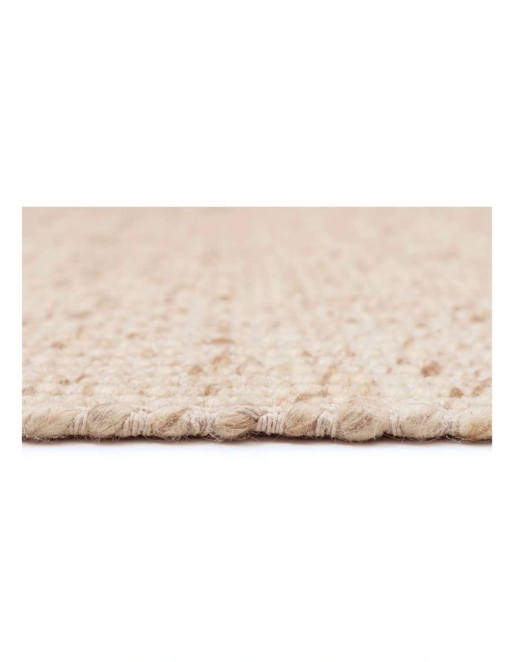 MISS AMARA INDYA MARBLED CREAM AND BEIGE CHUNKY WOOL RUG image 4