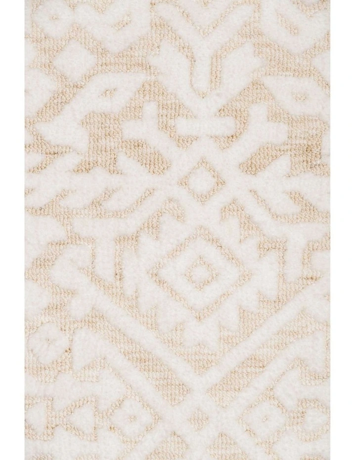 MISS AMARA JOSEPHINE IVORY AND CREAM TRIBAL TRANSITIONAL RUG image 4