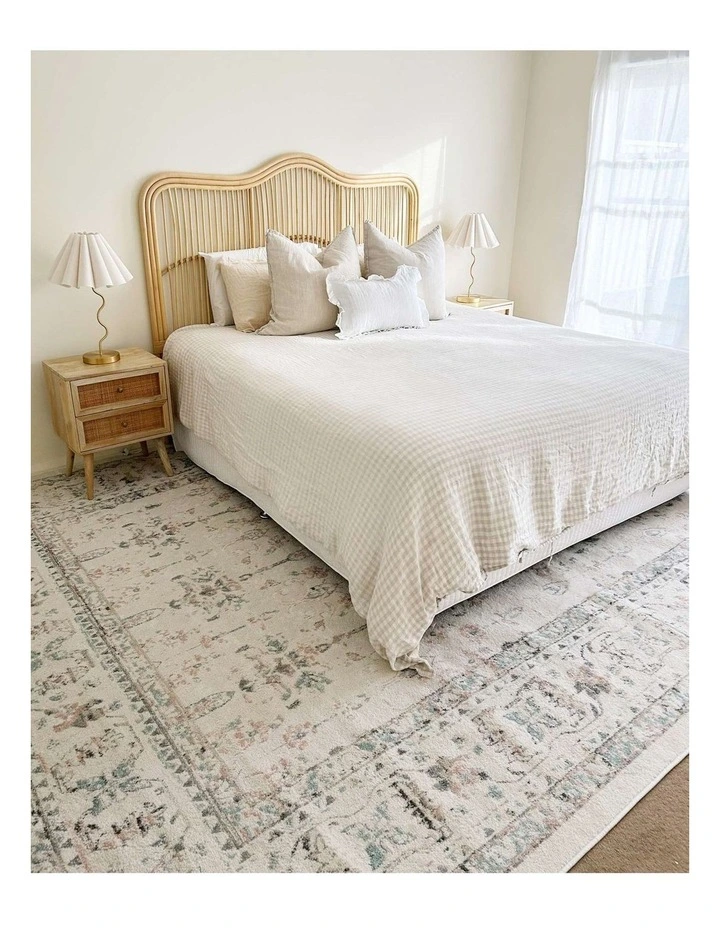 MISS AMARA MAPLEWOOD CREAM AND PINK TRADITIONAL RUG image 6