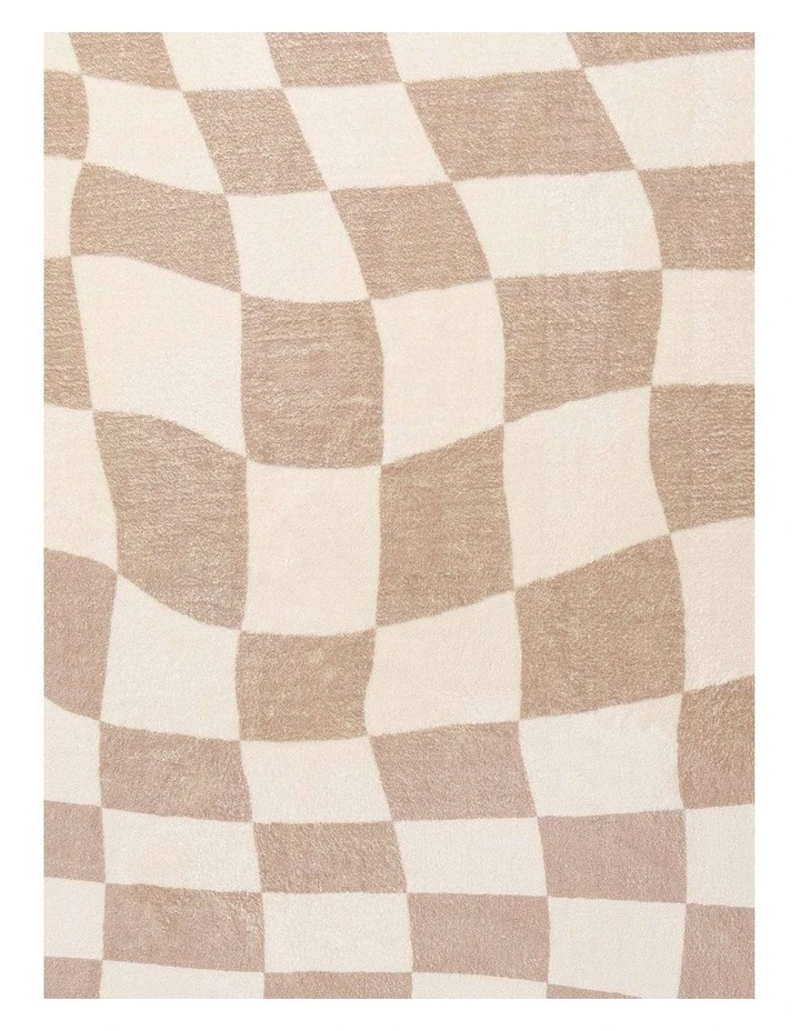 MISS AMARA  LOGAN BEIGE AND IVORY ABSTRACT CHECKERED WASHABLE RUG image 5