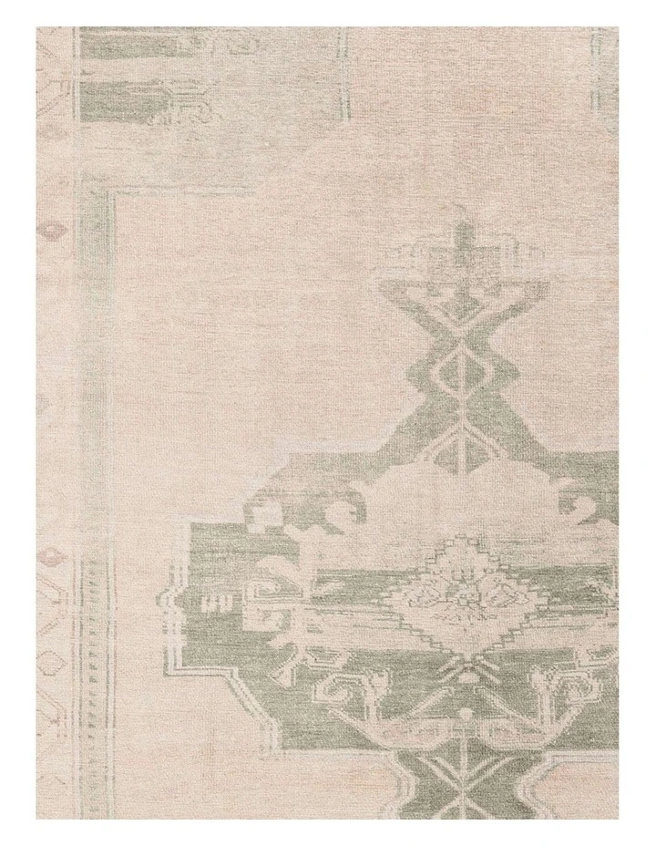 MISS AMARA JANELLA BEIGE AND GREEN MEDALLION WASHABLE RUG image 5