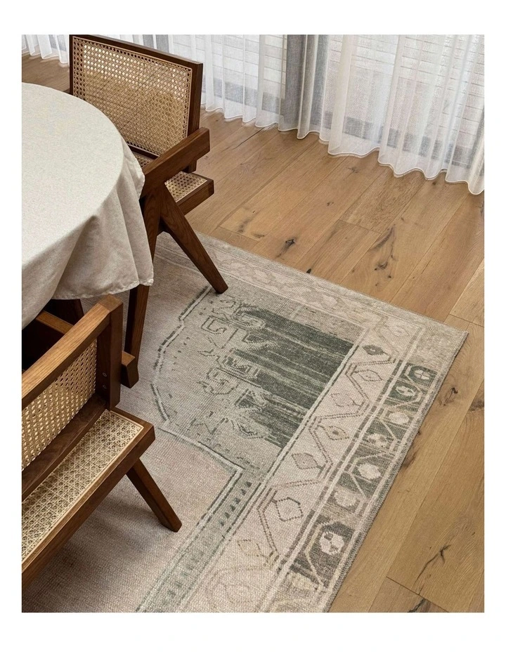 MISS AMARA JANELLA BEIGE AND GREEN MEDALLION WASHABLE RUG image 6