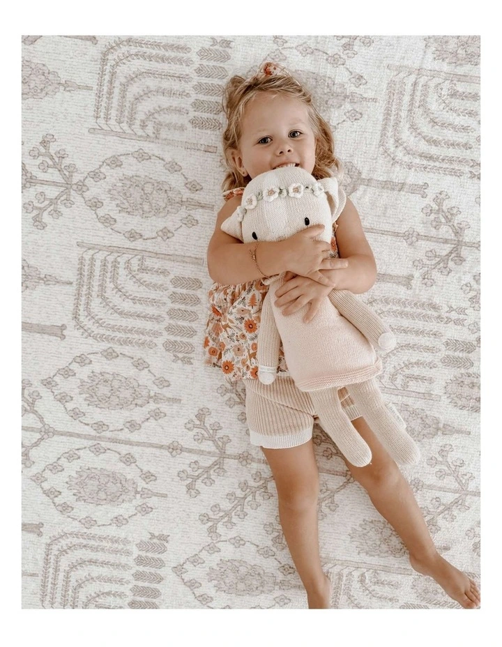 MISS AMARA  ISKA GREY PLUSH ROLLIE POLLIE ROUND PLAYMAT image 6