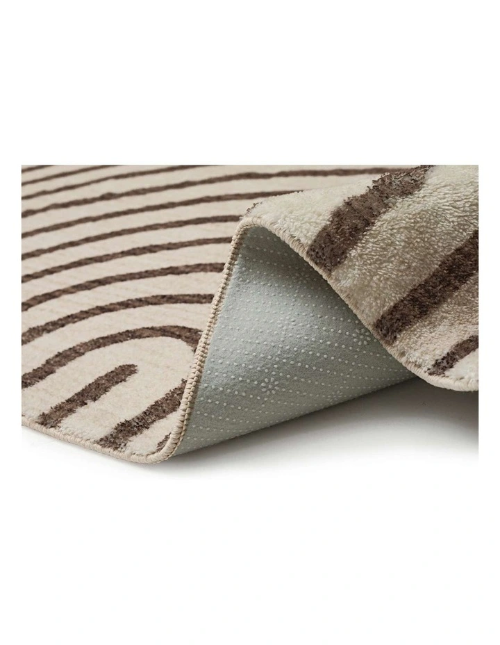 LOOPSIE  CORINTH DARK BROWN AND CREAM ARCH WASHABLE RUG image 3