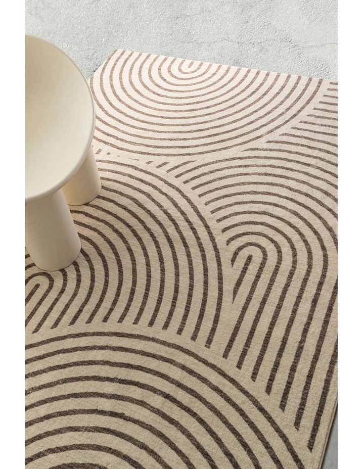 LOOPSIE  CORINTH DARK BROWN AND CREAM ARCH WASHABLE RUG image 7