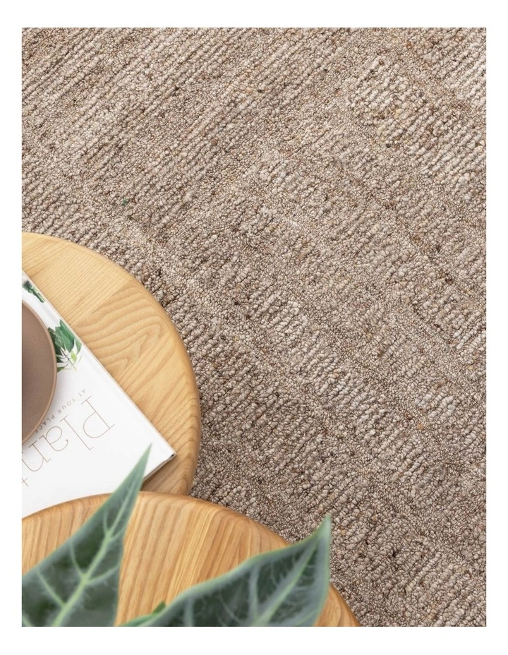 Seren Cocoa Modern Wool Rug image 6