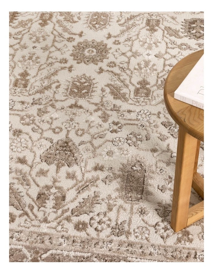 Sierra Oriental Border Brown Rug image 5