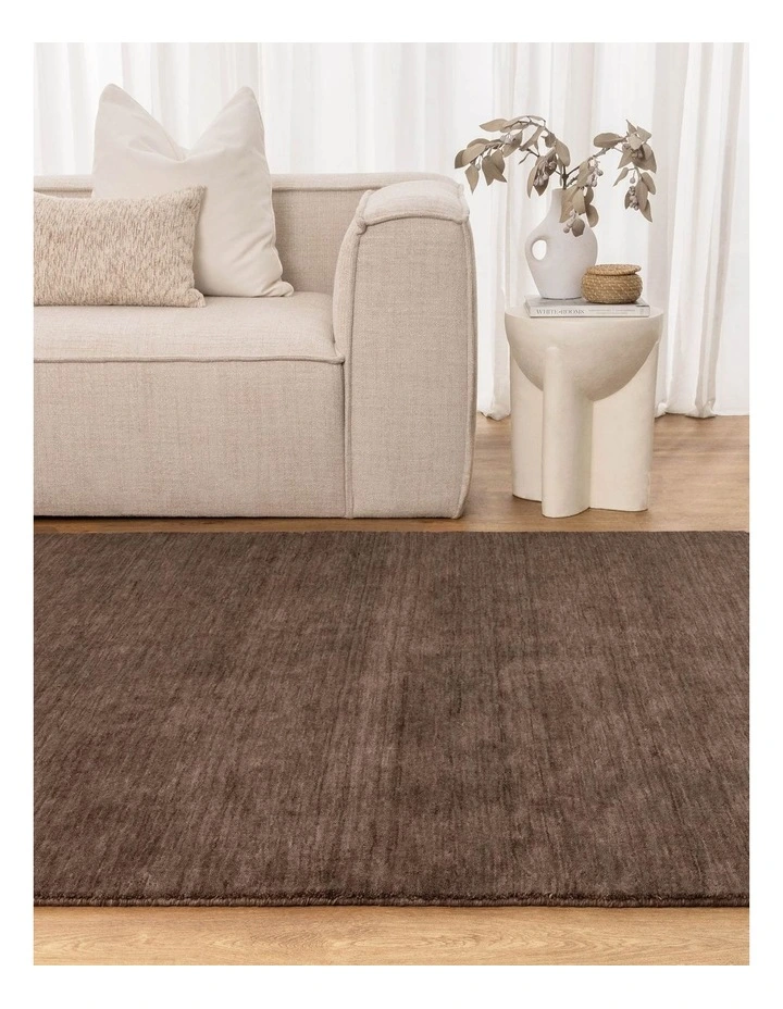 Charleston Hand-Knotted Wool Rug Brown image 4