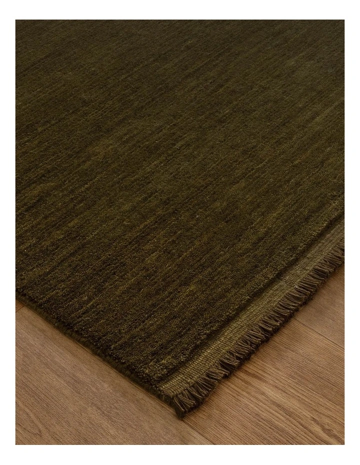 Charleston Hand-Knotted Wool Rug Green image 2