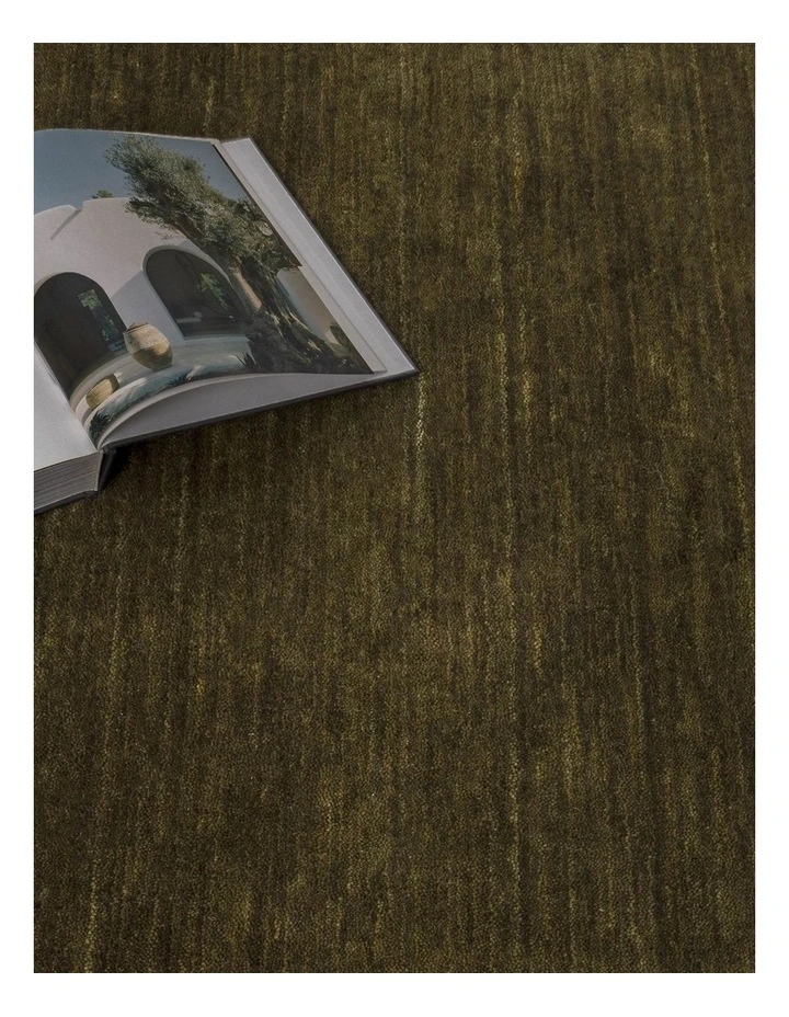 Charleston Hand-Knotted Wool Rug Green image 5