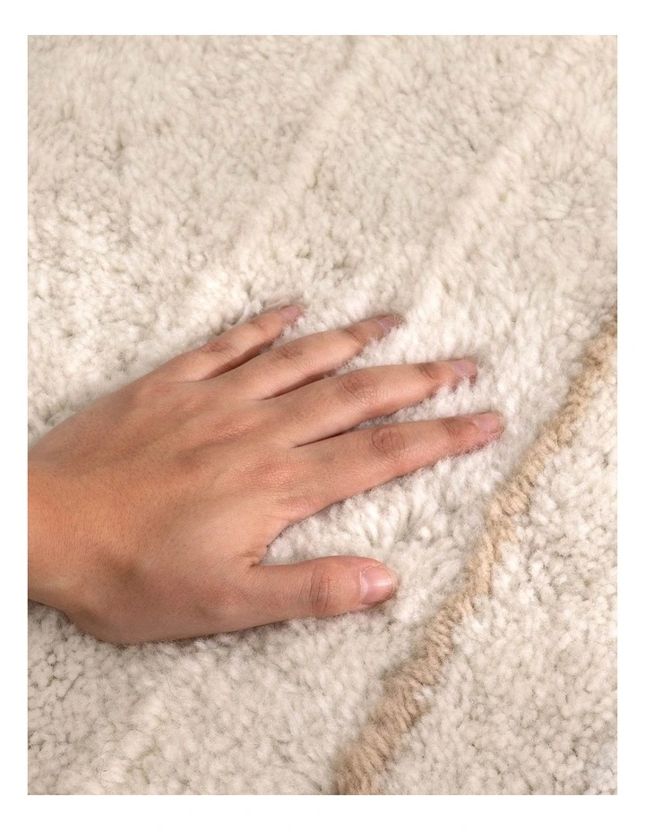 Highlands Olive Stripe Washable Wool Rug image 6