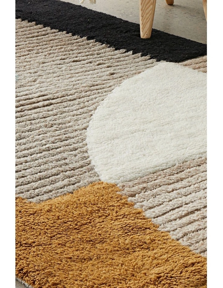 Summit Elroy Rug image 3