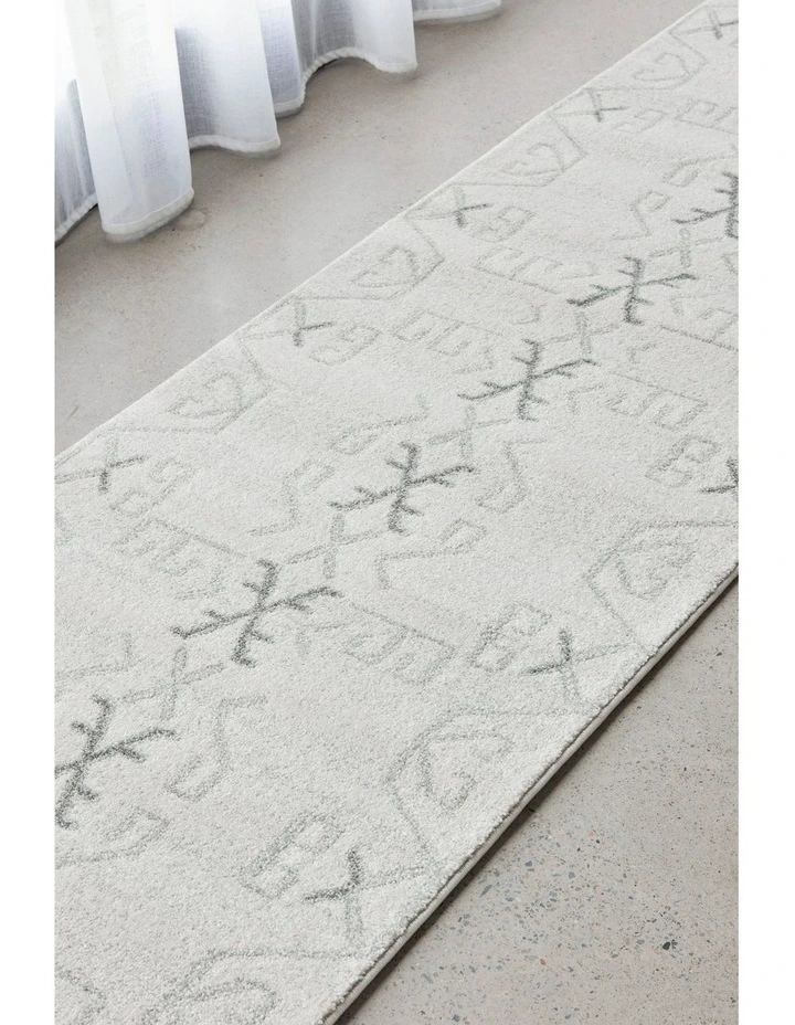 Paradise Cala Runner Rug image 2