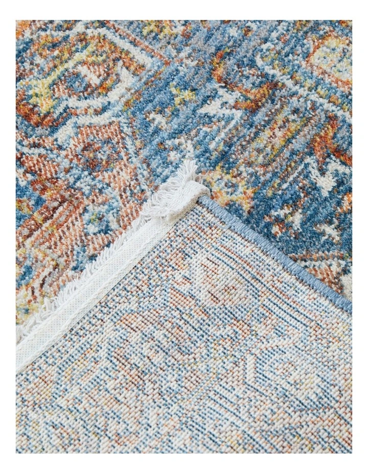 Heriz Runner Rug image 5