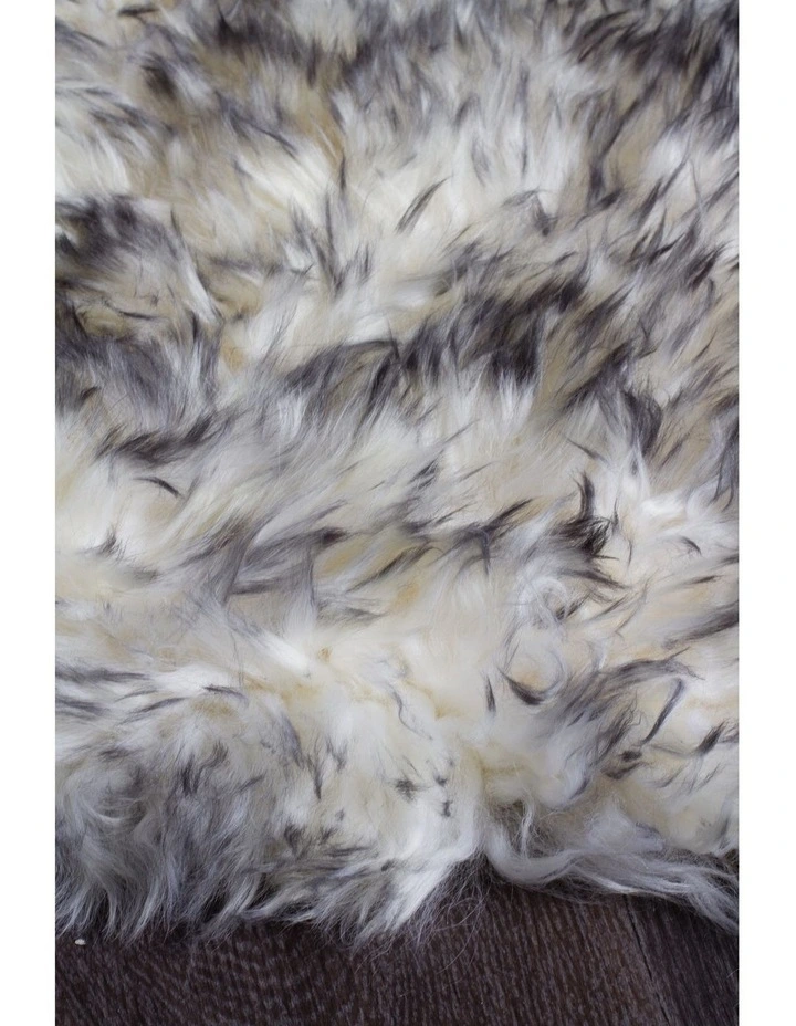 Natural New Zealand Sheep Skin Rug image 2