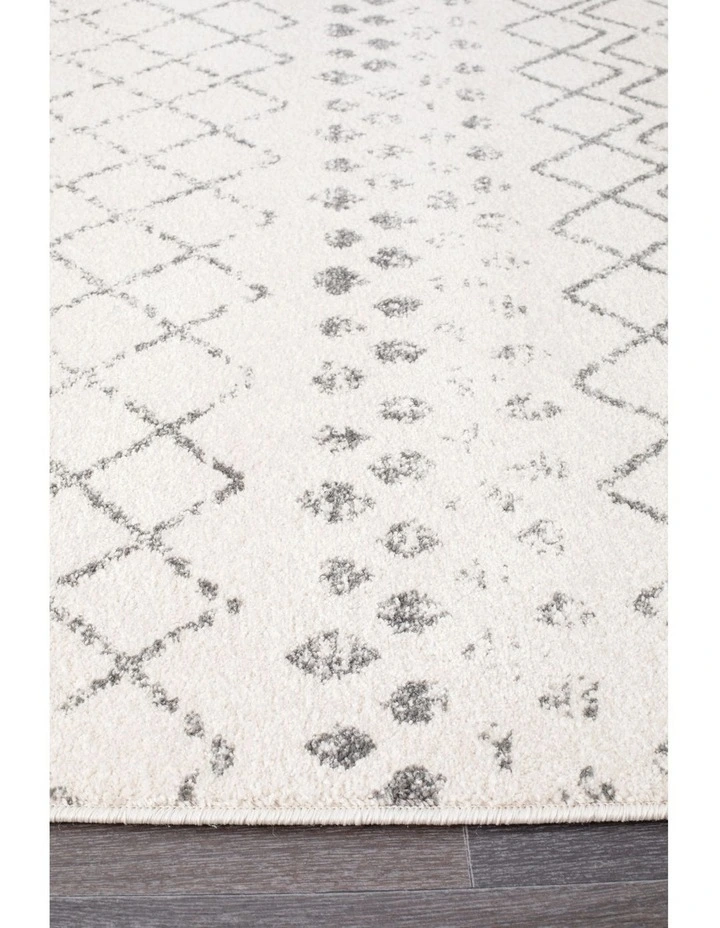 Oasis 454 Runner Rug image 3