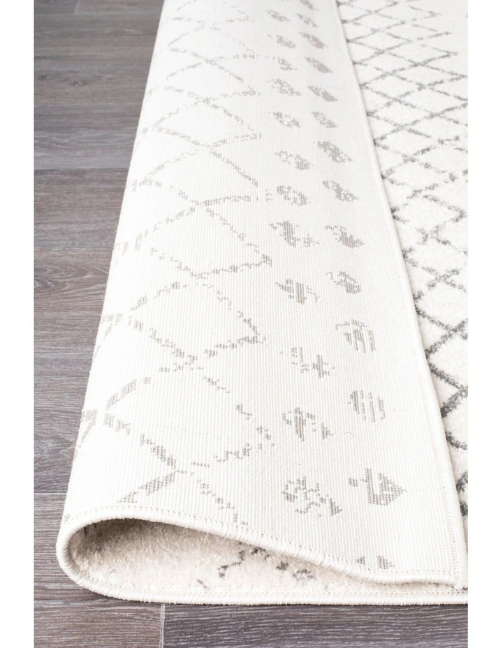 Oasis 454 Runner Rug image 5