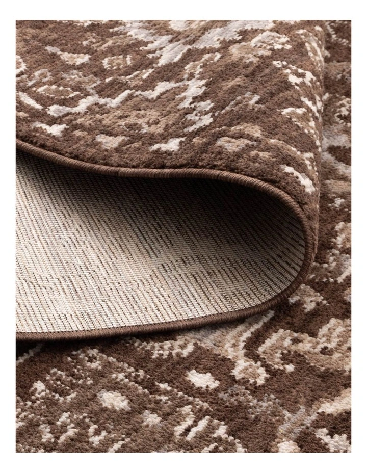 Horizon Brown Traditional Rug H111 image 3