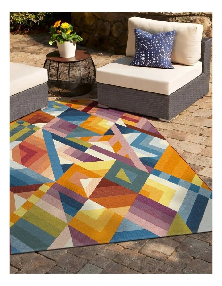 Vista Geo Outdoor Rug image 2